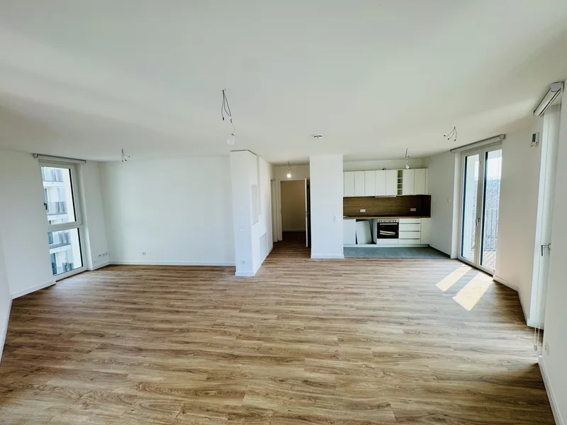 Wohnen im Erstbezugnach Bau! – durchdachter Grundriss & großzügiger Balkon — photo 1